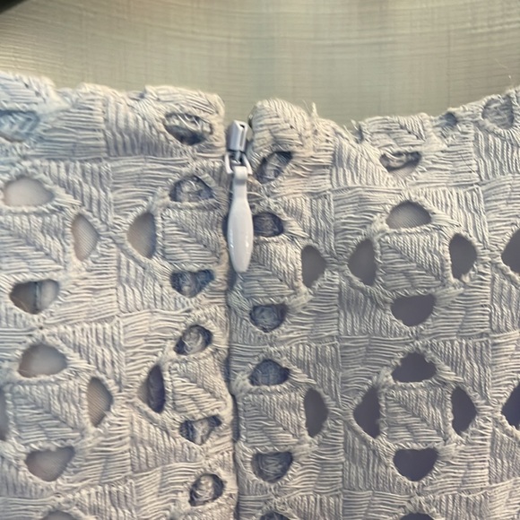 Lilac eyelet dress - Picture 4 of 4